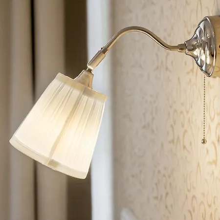 Real House Aparthotel