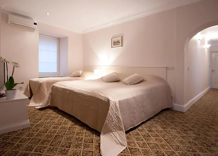 Aparthotel Real House