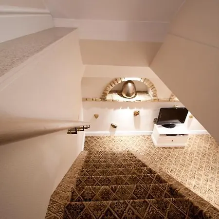 Real House Wilno