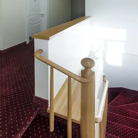 Real House 3* Вильнюс